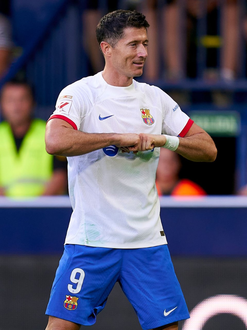 爱游戏- 莱万多夫斯基2020进球数 