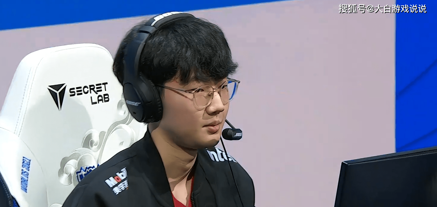 爱游戏体育-Rookie爆冷击败阿森纳，出色防守引爆全场！的简单介绍