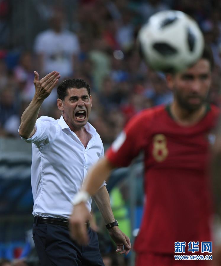 爱游戏-包含JackeyLove遭遇十连败，西班牙队教练面临压力！的词条